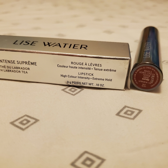 Buy 1 get 2 free Lise watier lipstick - Picture 2 of 2